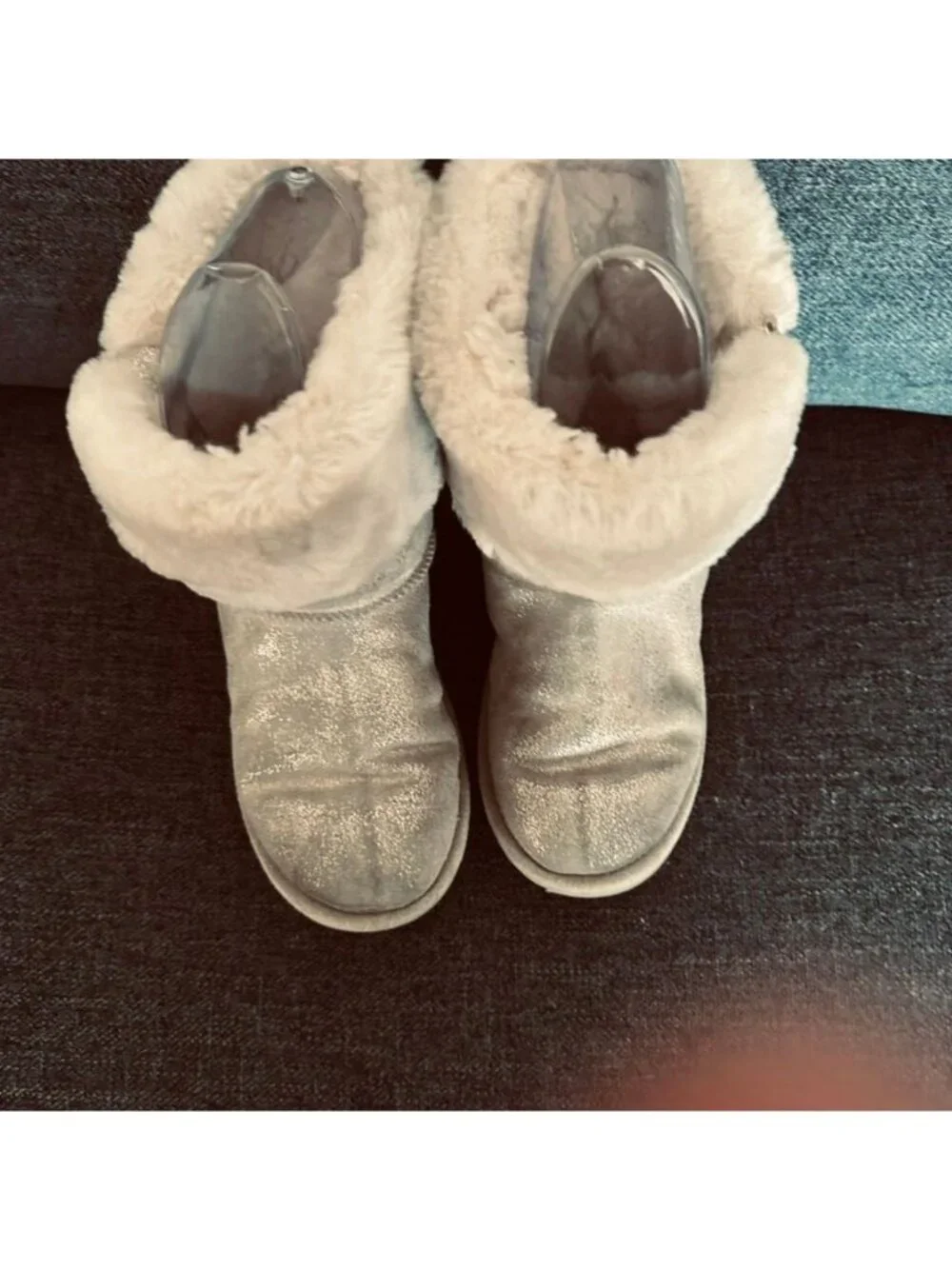 UGG Ramona Classic II Metallic Bow Cuff Short Boots Youth Size 3 Silver Faux Fur